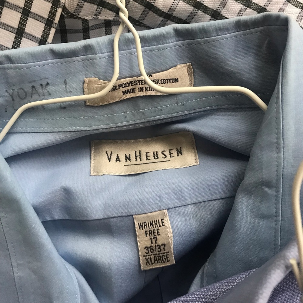 🔴 SOLD Five Van Heusen button up shirts, XXL, EUC - Picture 5 of 6